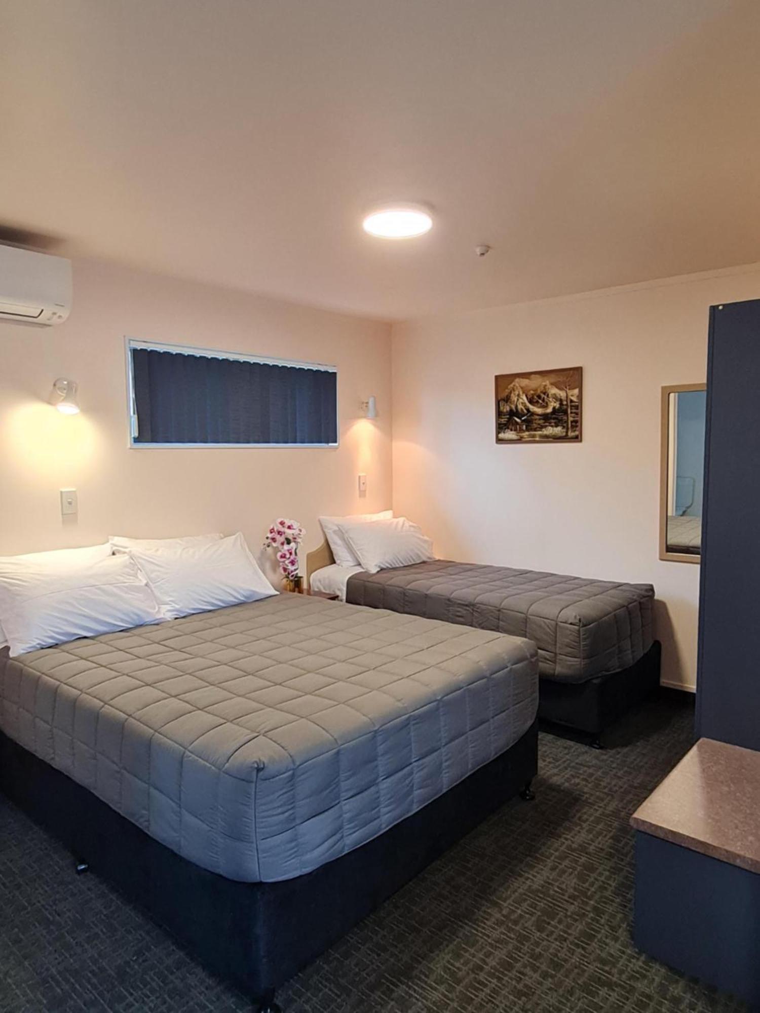 Avenue Heights Motel Whangarei Dış mekan fotoğraf