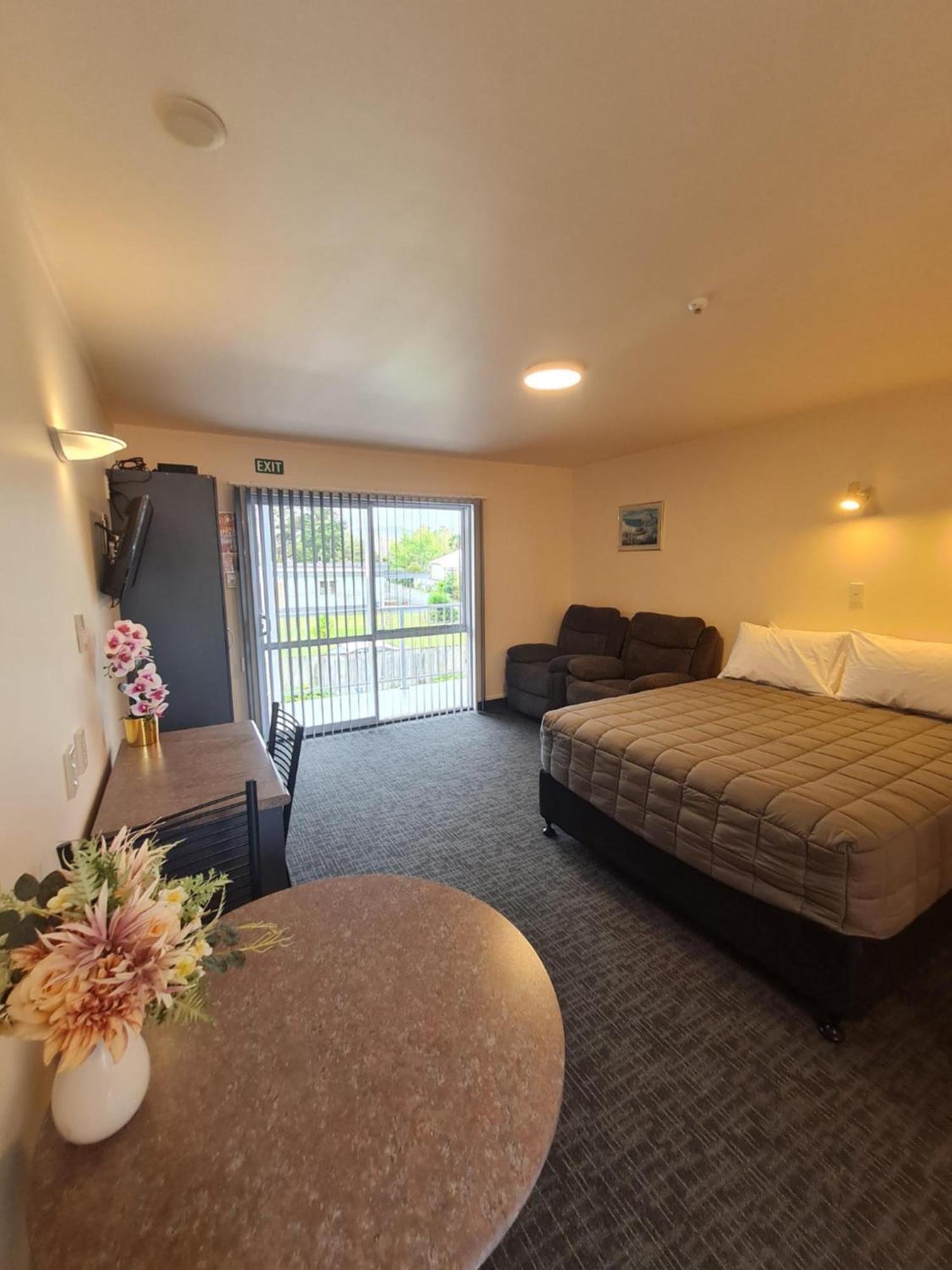 Avenue Heights Motel Whangarei Dış mekan fotoğraf