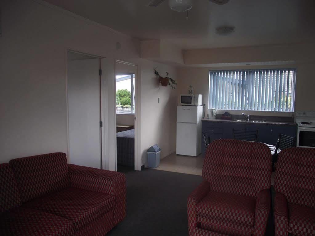 Avenue Heights Motel Whangarei Dış mekan fotoğraf